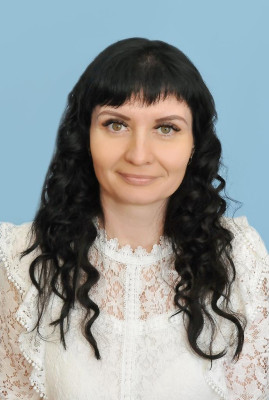 Воспитатель Гохгалтер Арина Александровна